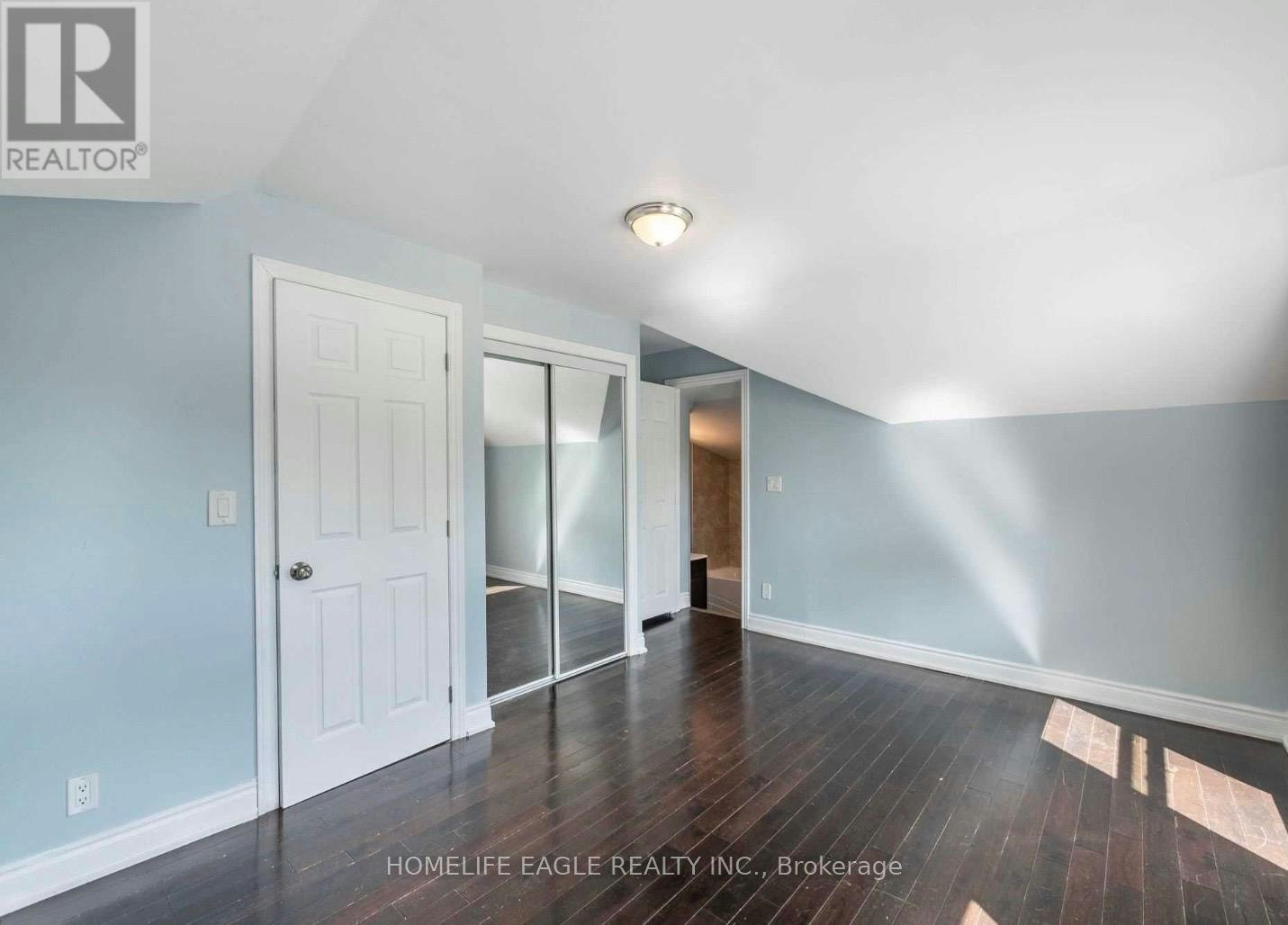 MAIN-87 Simcoe Road, Bradford West Gwillimbury, ON, L3Z 2A7 - 4