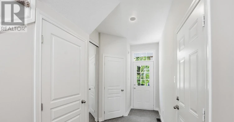 239 Tandalee Crescent, Ottawa, ON, K2M 0A2 - 4