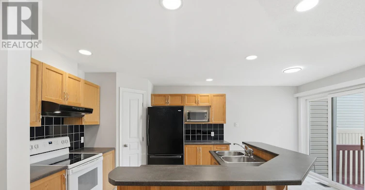 239 Tandalee Crescent, Ottawa, ON, K2M 0A2 - 10