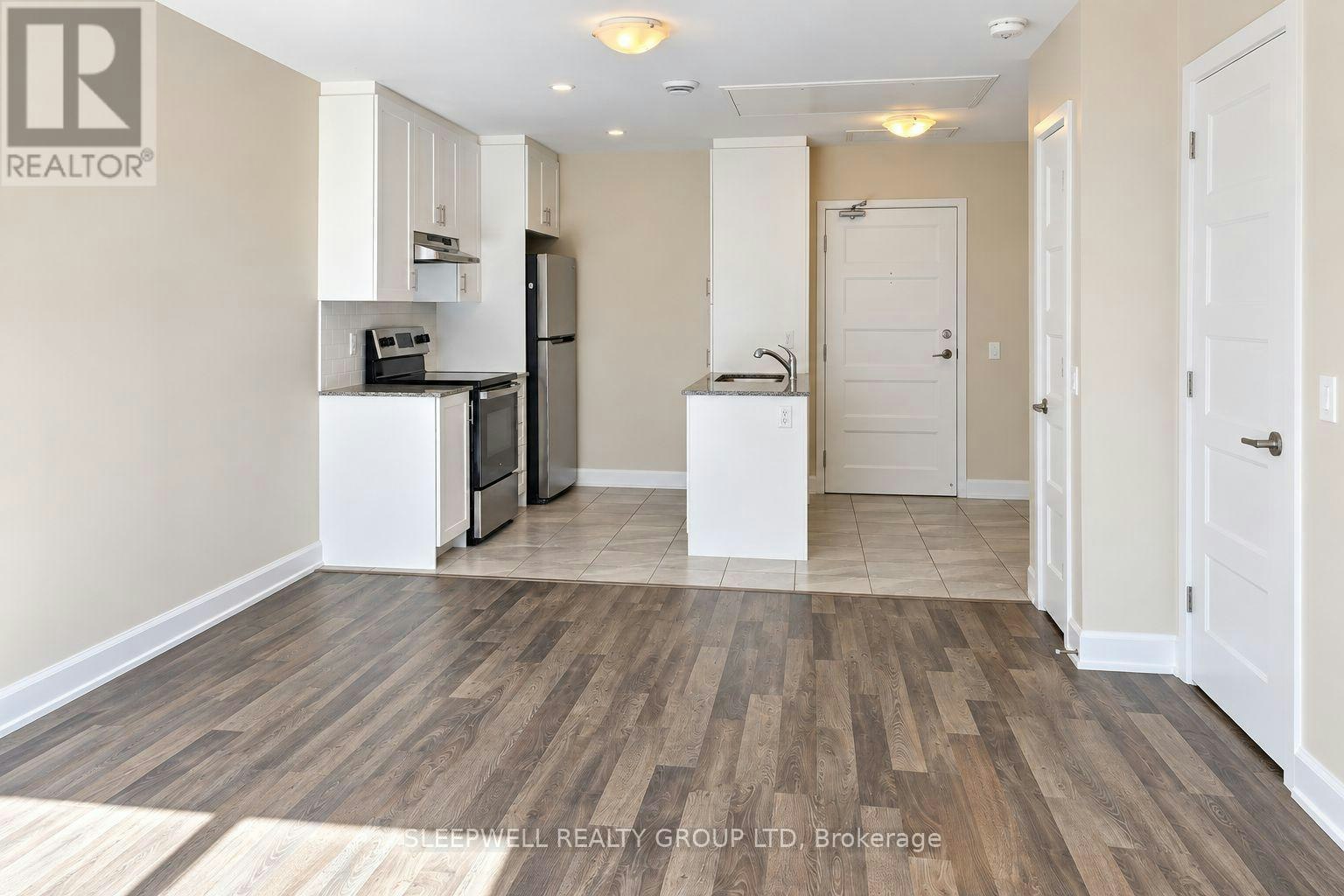 205-480 Church Street, Russell, ON, K4R 0G4 - 9