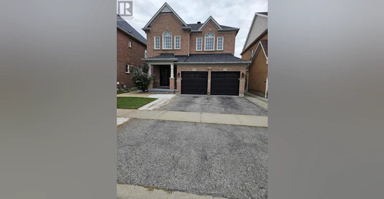 15 Coyle Street, Ajax, ON, L1T 0A3