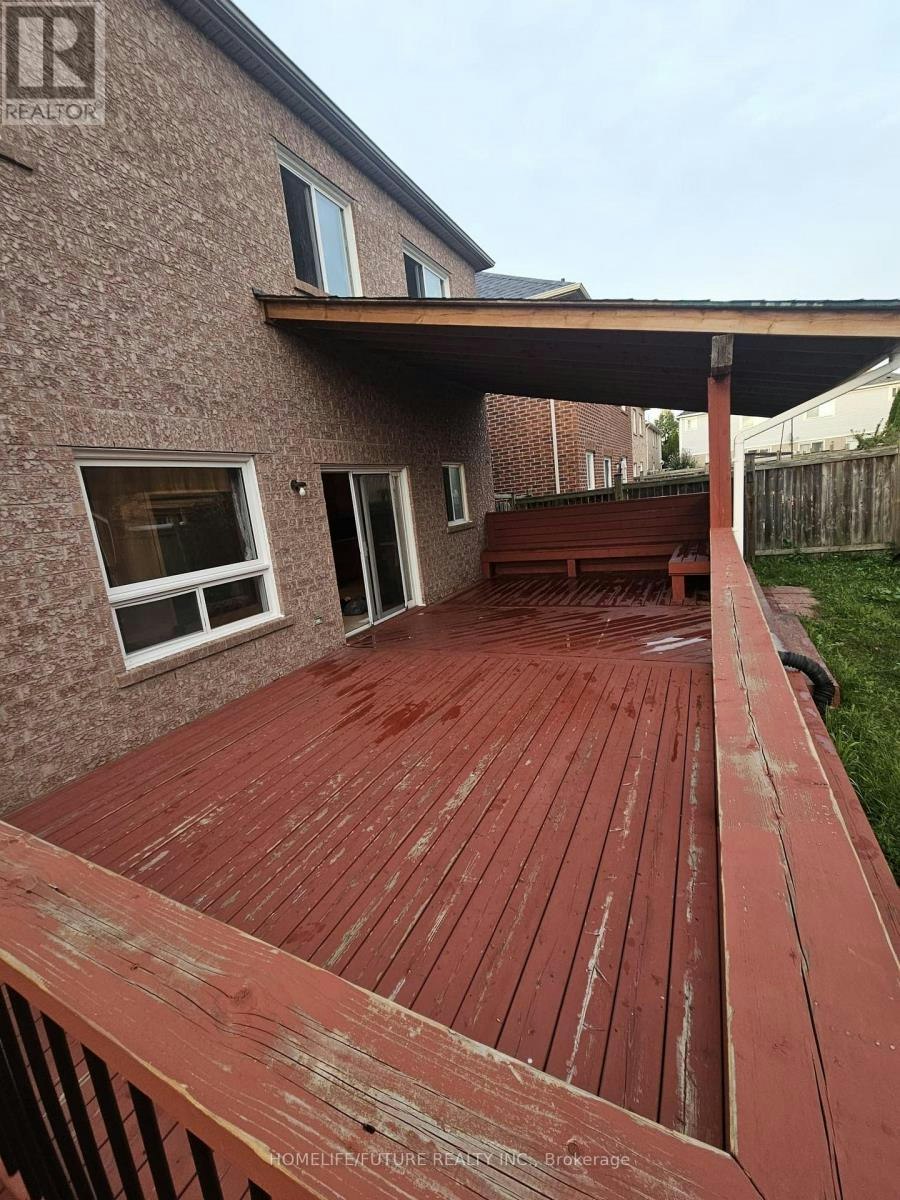15 Coyle Street, Ajax, ON, L1T 0A3 - 7