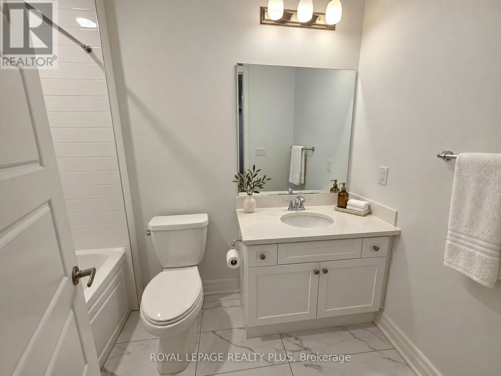 1362 Marblehead Road, Oakville, ON, L6M 4L8 - 9