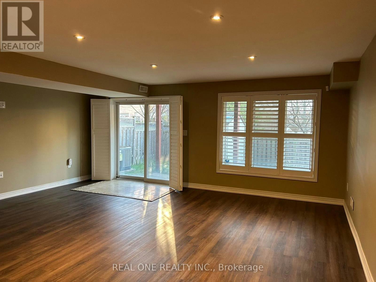 2429 Presquile Drive, Oakville, ON, L6H 0B8 - 12