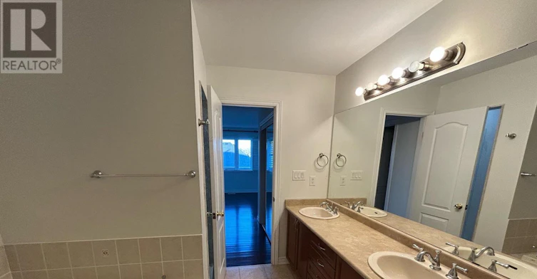 2429 Presquile Drive, Oakville, ON, L6H 0B8 - 16