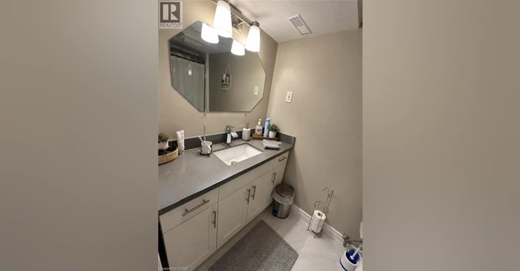 125 Fairgreen Close, Cambridge, ON, N1T 1T8 - 5