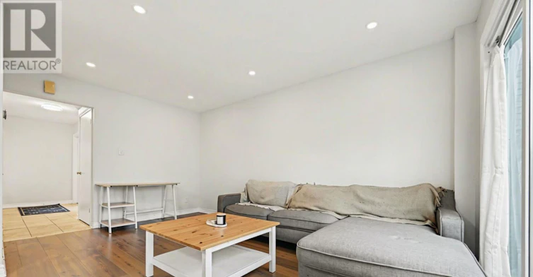 6 Wolfgang Drive, Ottawa, ON, K2J 1T1 - 6