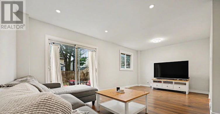 6 Wolfgang Drive, Ottawa, ON, K2J 1T1 - 7