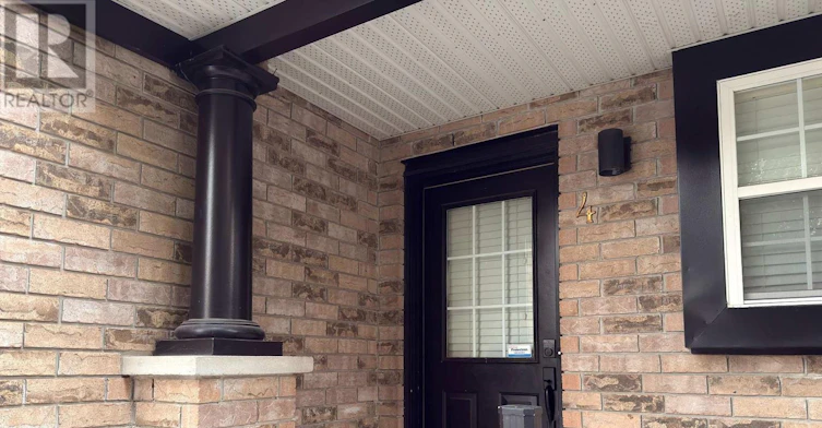 4 Porter Drive, Guelph, ON, N1L 1M3 - 4