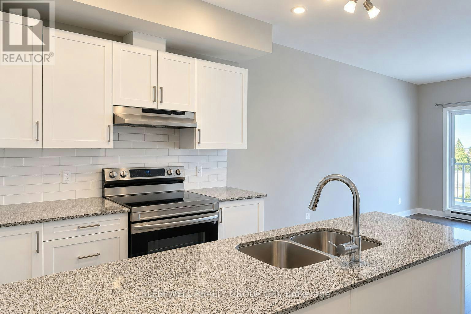 110-975 Russell Road NORTH, Russell, ON, K4R 0L9 - 4