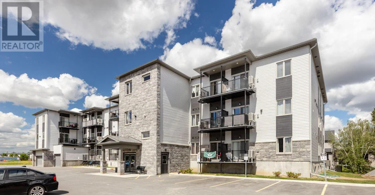 110-975 Russell Road NORTH, Russell, ON, K4R 0L9