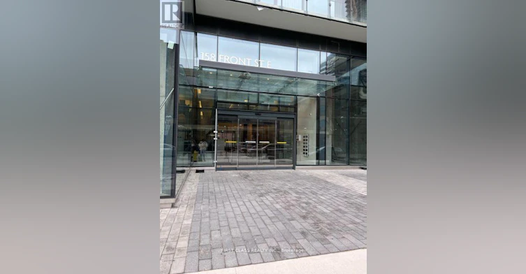1015-158 Front Street E, Toronto, ON, M5A 0K9 - 2