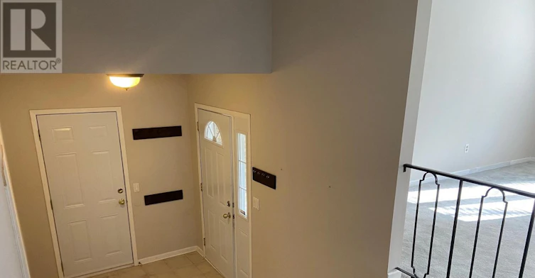 UPPER-9 Stonegate Drive, St. Catharines, ON, L2P 3K9 - 2