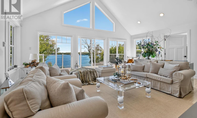 7548 Marble Mountain Road