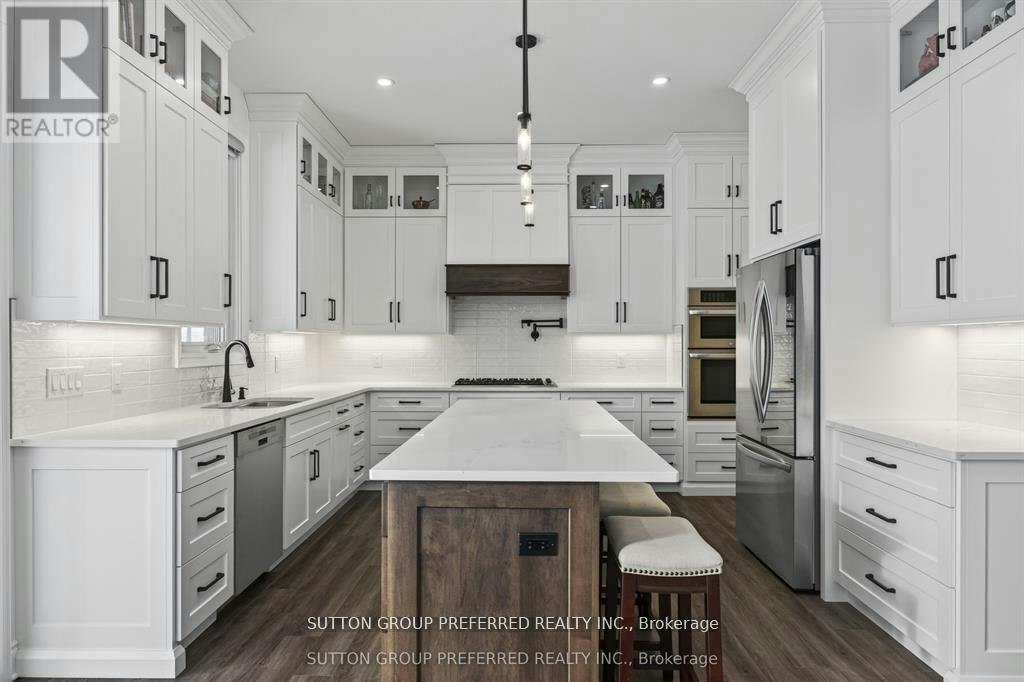 105 Harvest Lane, Thames Centre, ON, N0L 1G2 - 12