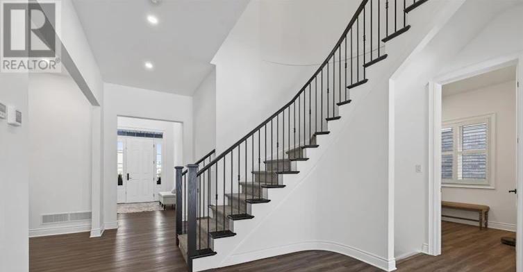 105 Harvest Lane, Thames Centre, ON, N0L 1G2 - 20