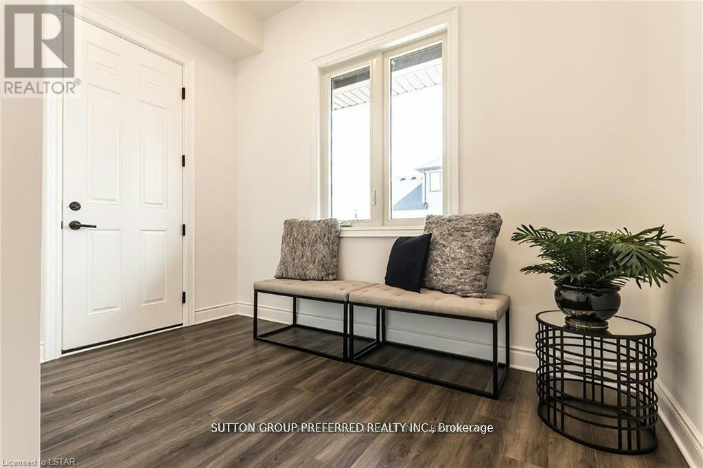 105 Harvest Lane, Thames Centre, ON, N0L 1G2 - 19