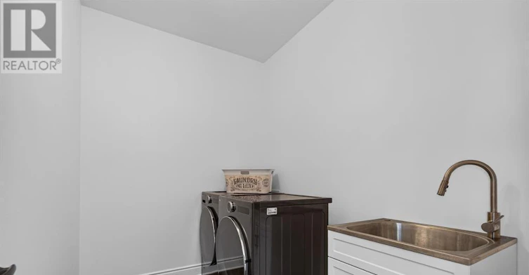 105 Harvest Lane, Thames Centre, ON, N0L 1G2 - 38