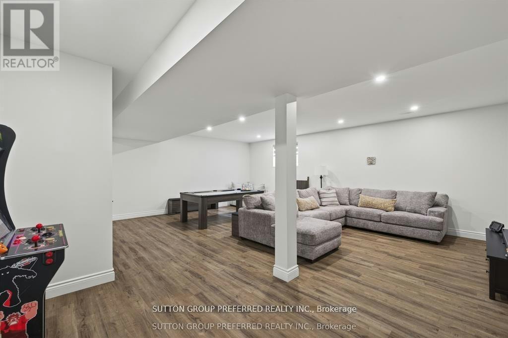 105 Harvest Lane, Thames Centre, ON, N0L 1G2 - 32
