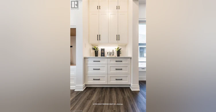 105 Harvest Lane, Thames Centre, ON, N0L 1G2 - 9