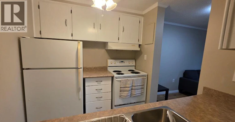 106-975 Grand Avenue West, Chatham-Kent, ON, N7L 4Z6 - 2