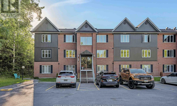 4A-216 Edwards Street