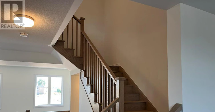 UPPER-8 Thornbird Crescent, Brampton, ON, L6V 3N5 - 9