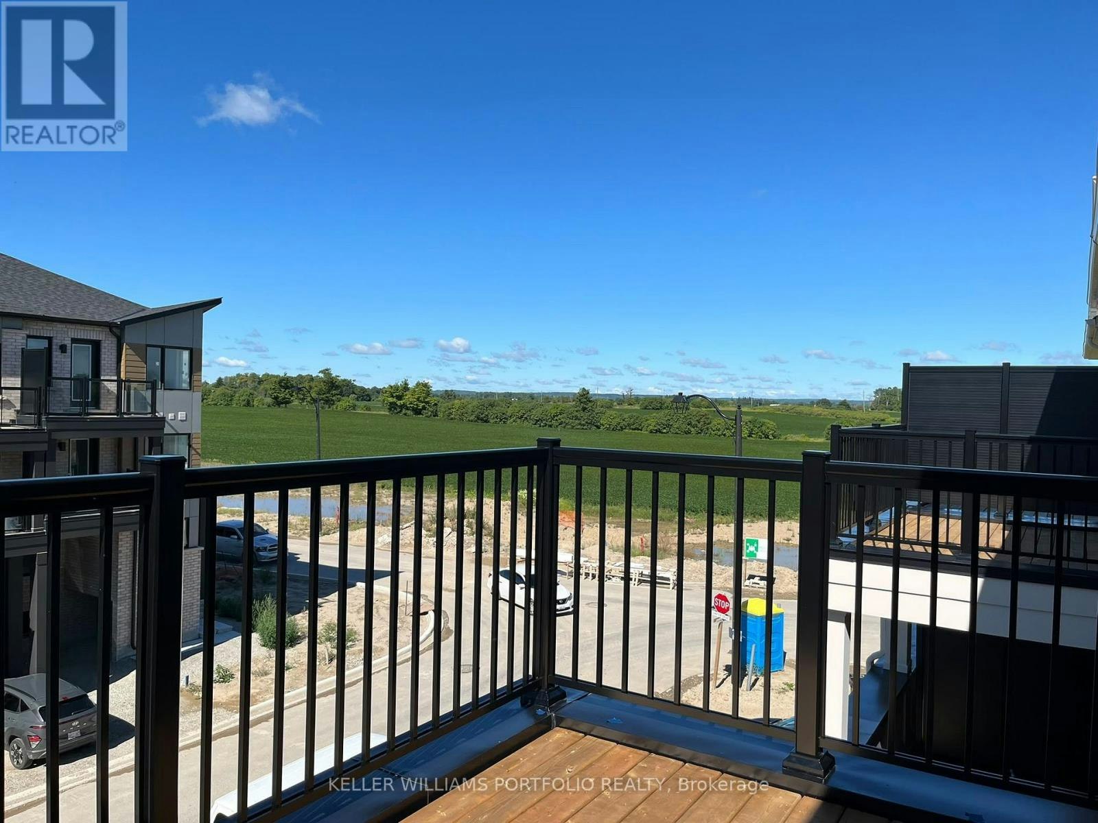 UPPER-8 Thornbird Crescent, Brampton, ON, L6V 3N5 - 8