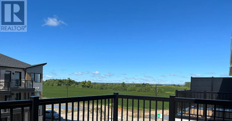 UPPER-8 Thornbird Crescent, Brampton, ON, L6V 3N5 - 8