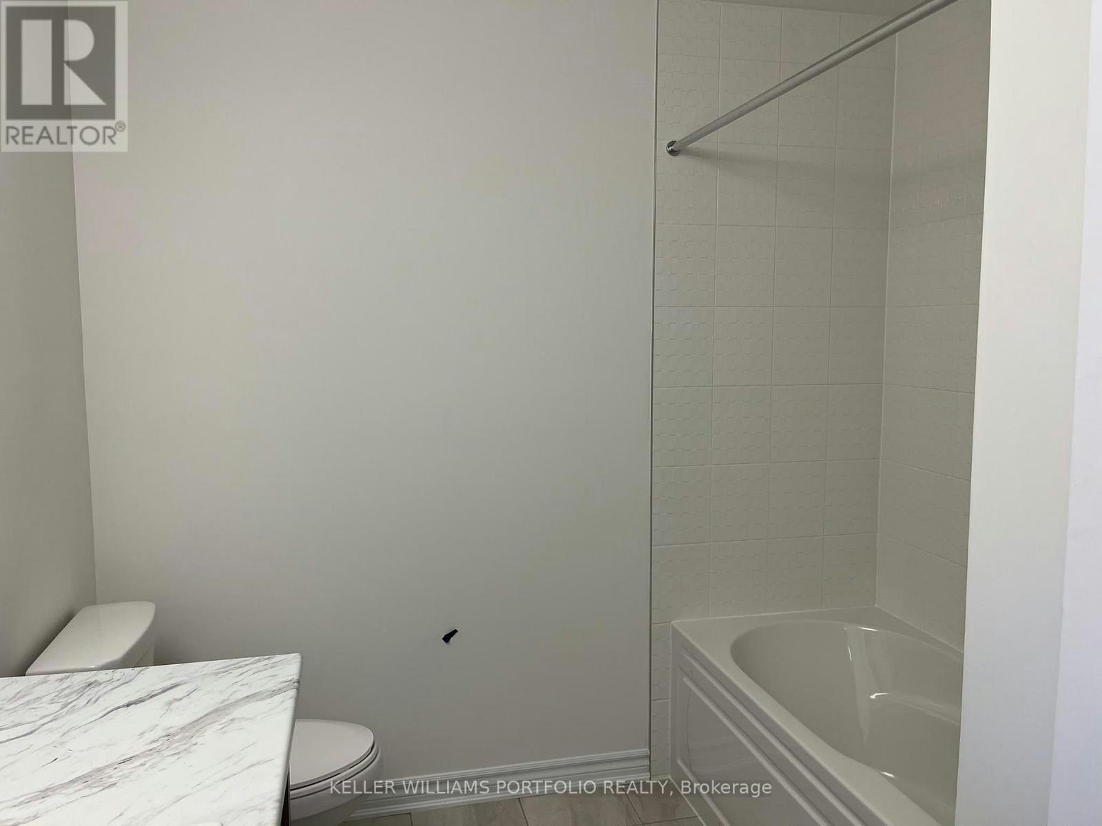 UPPER-8 Thornbird Crescent, Brampton, ON, L6V 3N5 - 16
