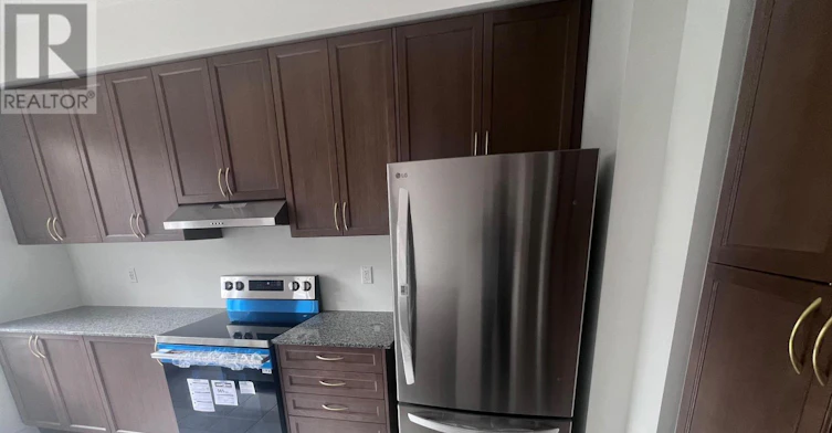 UPPER-8 Thornbird Crescent, Brampton, ON, L6V 3N5 - 6
