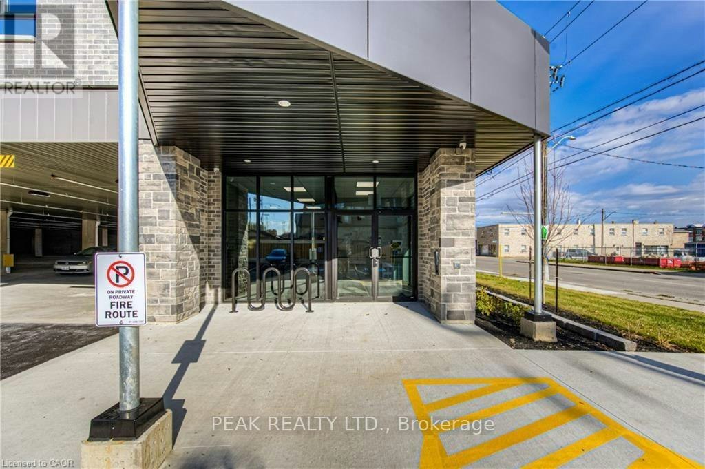 30 George Street S, Cambridge, ON, N1S 2M8 - 4