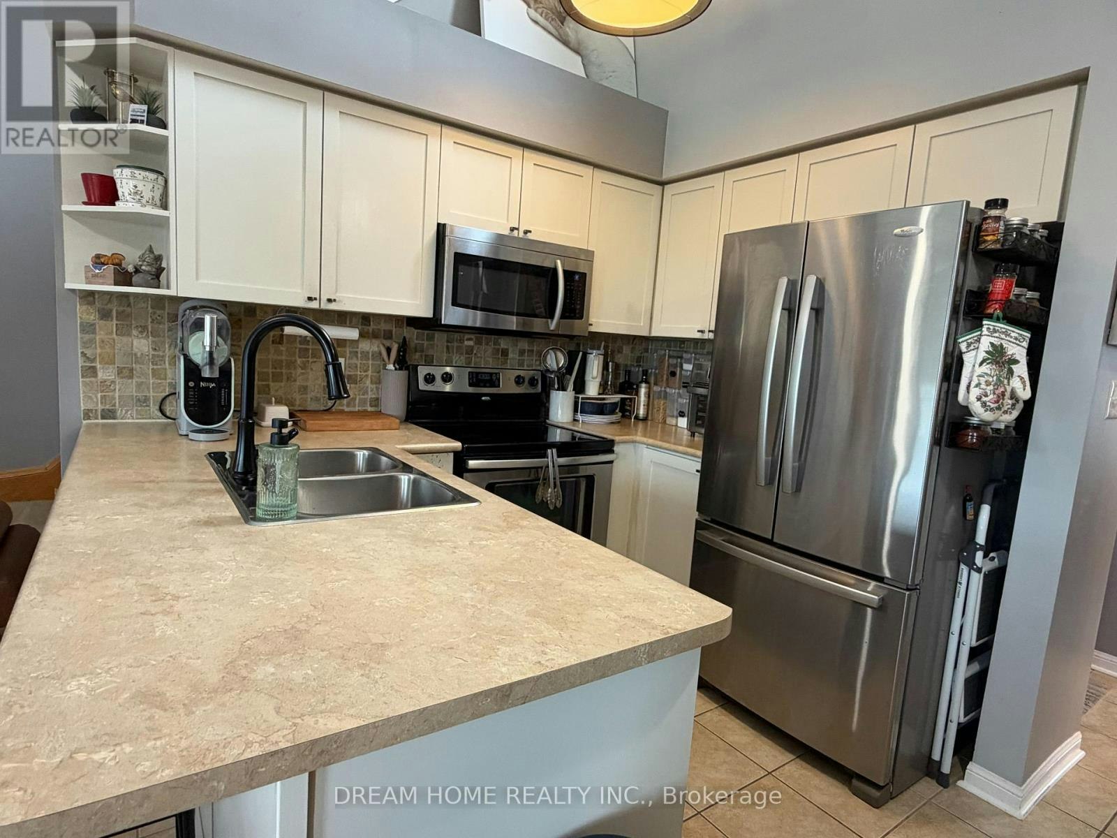 3-605 Dundas Street W, Mississauga, ON, L5B 0B3 - 11