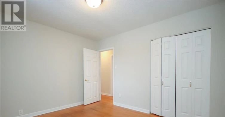 74 Hilliard Avenue, Ottawa, ON, K2E 6C1 - 14