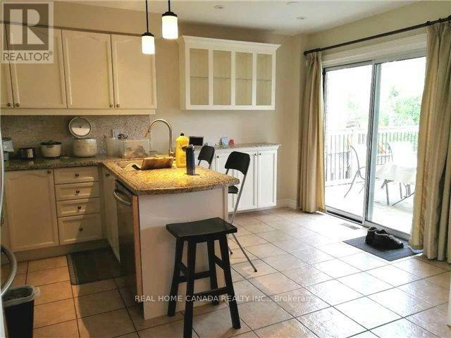 3710 Forest Bluff Crescent, Mississauga, ON, L5N 7W7 - 11