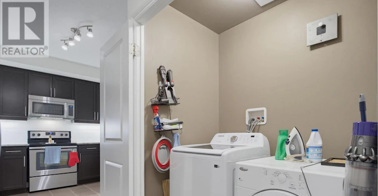 2202-330 Ridout Street, London, ON, N6A 0A7 - 24