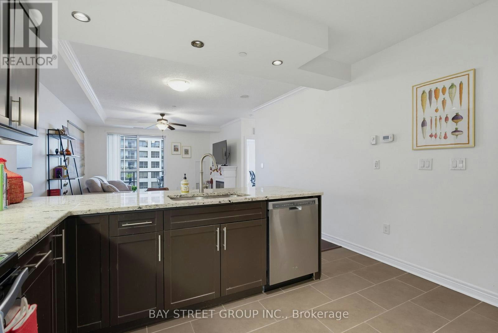 2202-330 Ridout Street, London, ON, N6A 0A7 - 17