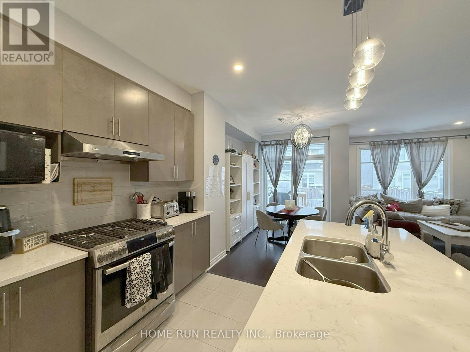 555 Jackdaw Avenue, Ottawa, ON, K2J 6M8 - 6