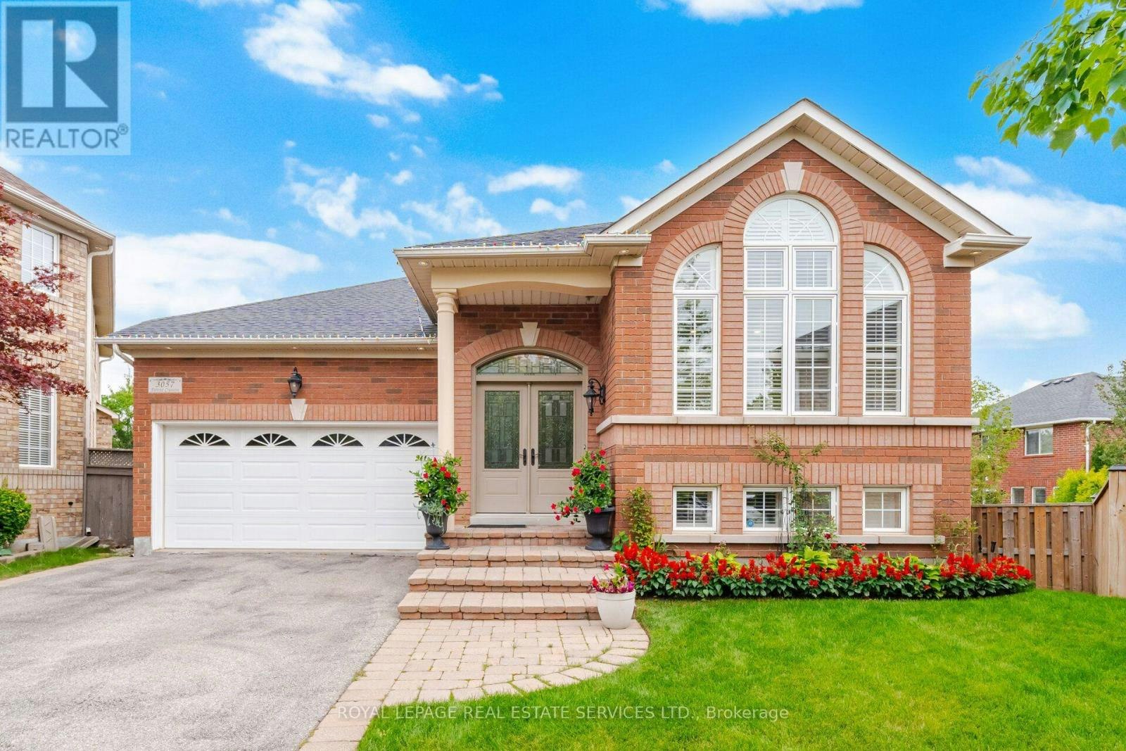 3057 Portree Crescent, Oakville, ON, L6M 5C4