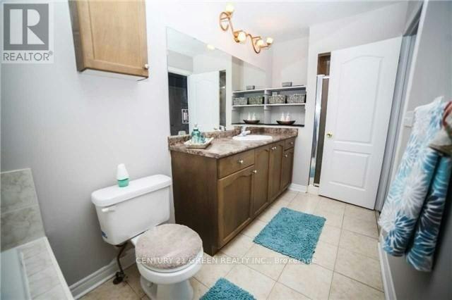 3355 Fountain Park Avenue, Mississauga, ON, L5M 7E2 - 12