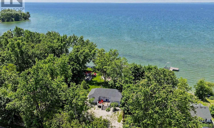 2156 Lakeshore Drive