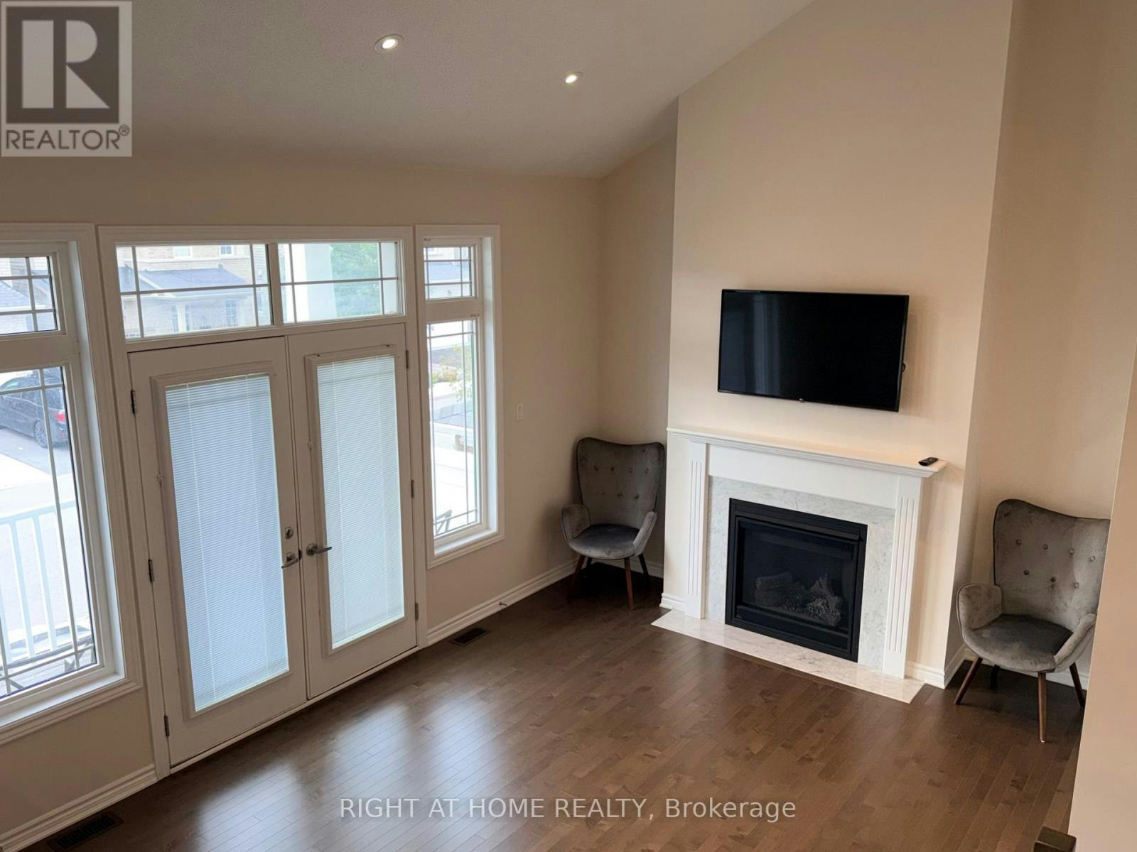 617 Silver Spruce Way, Ottawa, ON, K2M 2T6 - 9
