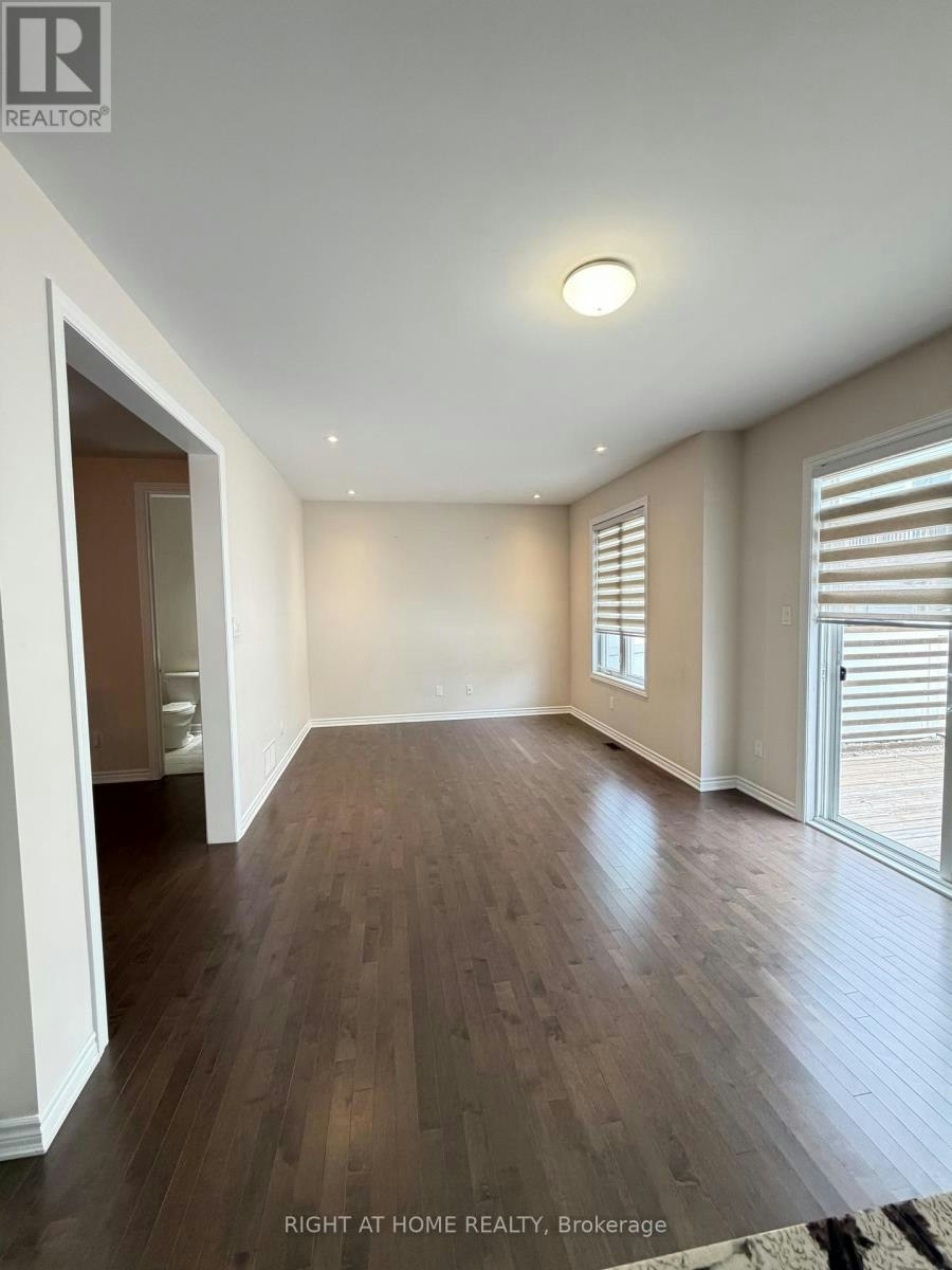 617 Silver Spruce Way, Ottawa, ON, K2M 2T6 - 4