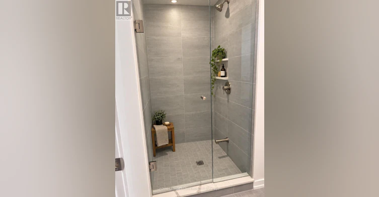 518S-110 Broadway Avenue, Toronto, ON, M4P 1V7 - 17