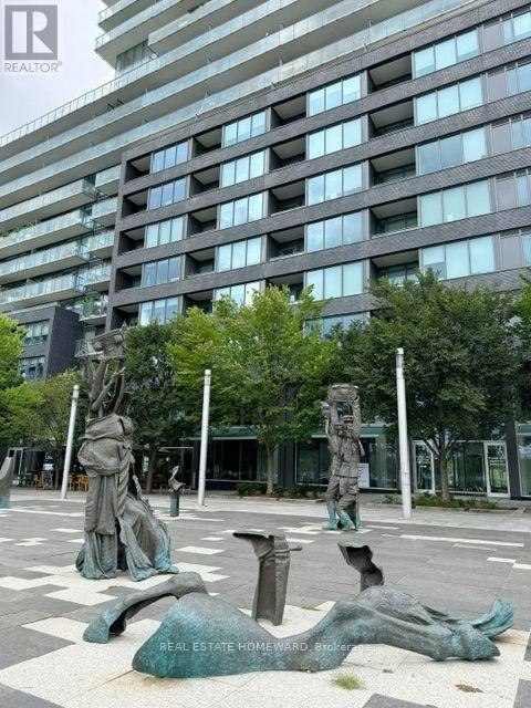 S320-120 Bayview Avenue, Toronto, ON, M5A 0G4 - 23
