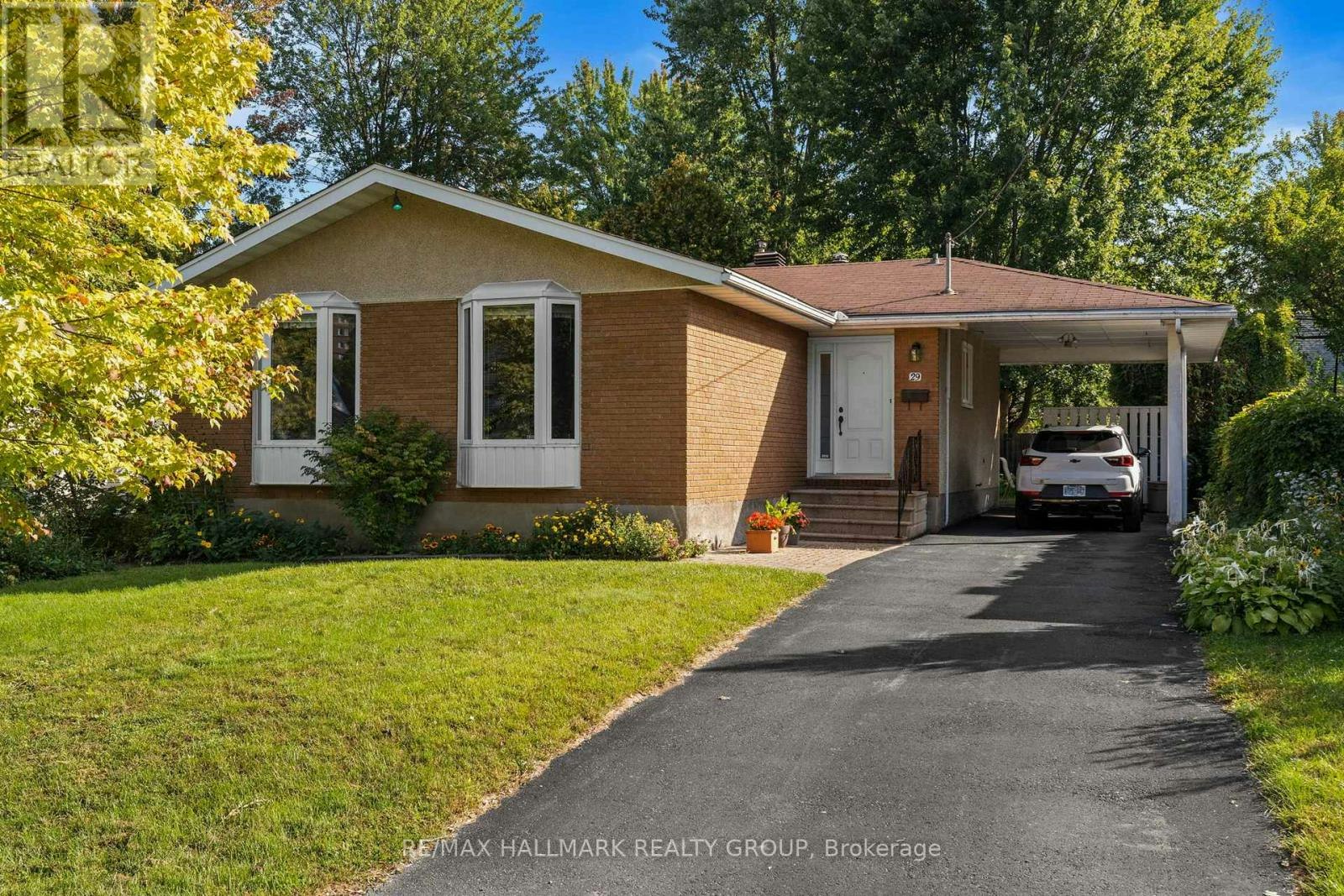 29 Wylie Avenue, Ottawa, ON, K2B 6M3