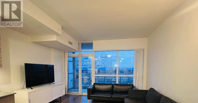 906-210 Simcoe Street, Toronto, ON, M5T 0A9 - 6