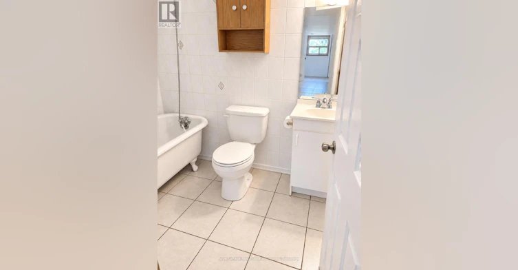 LOWER-97 Oak Park Avenue, Toronto, ON, M4C 4M6 - 8