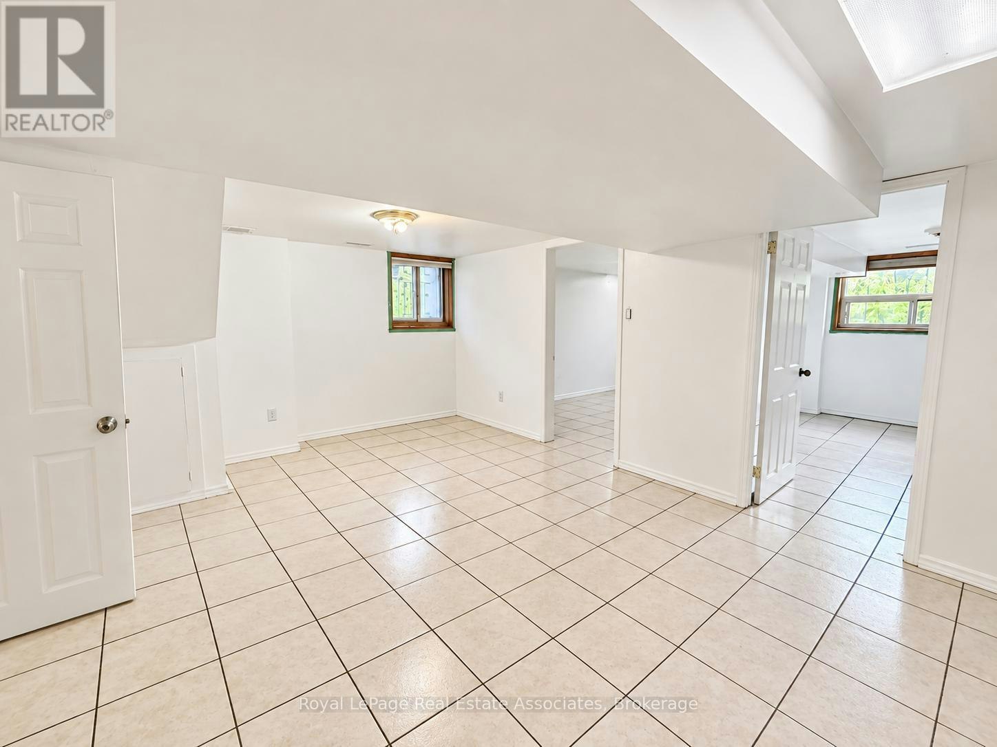 LOWER-97 Oak Park Avenue, Toronto, ON, M4C 4M6 - 7