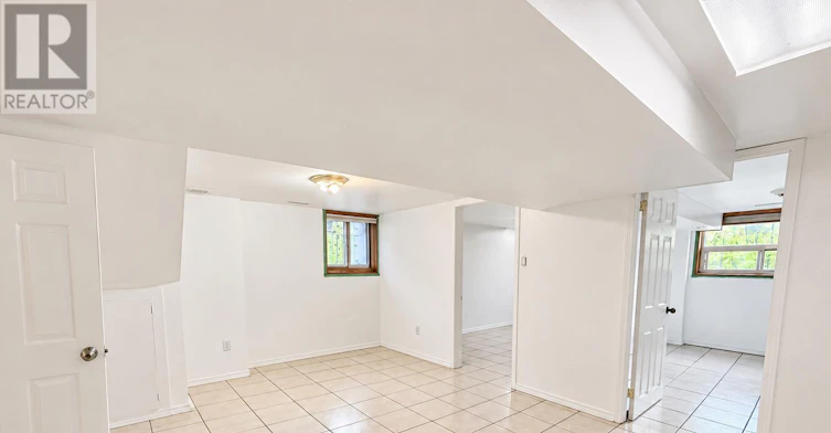 LOWER-97 Oak Park Avenue, Toronto, ON, M4C 4M6 - 7